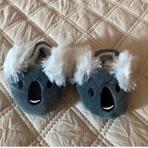 Blue and white koala slippers #baby
Newborn